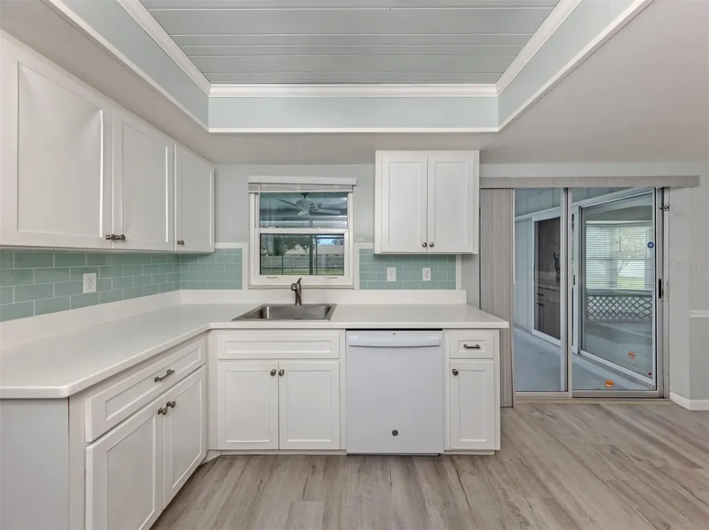 1053 Derian Place Nokomis FL 34275