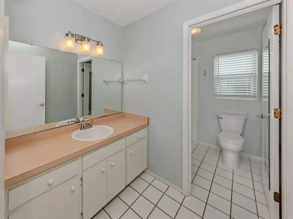 1053 Derian Place Nokomis FL 34275