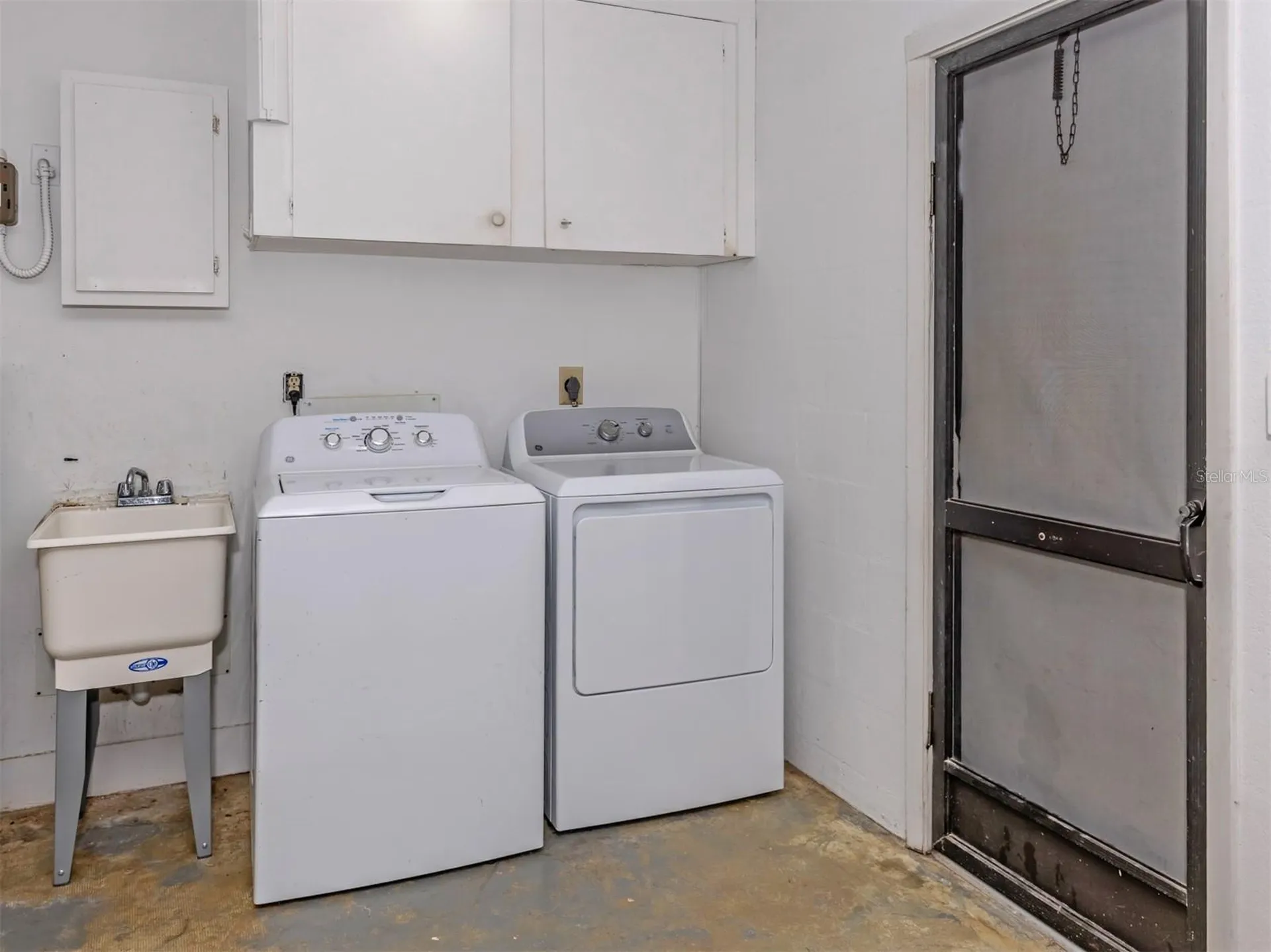 1053 Derian Place Nokomis FL 34275