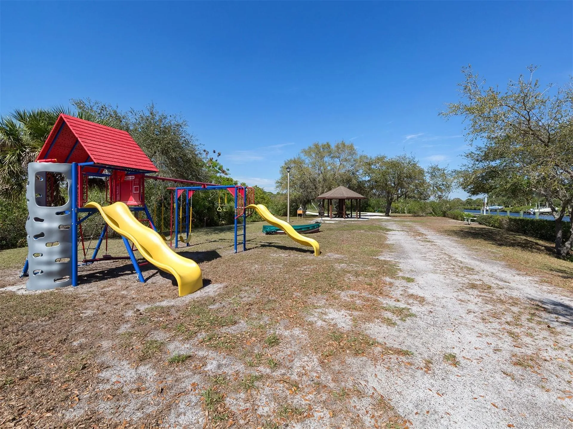 1053 Derian Place Nokomis FL 34275