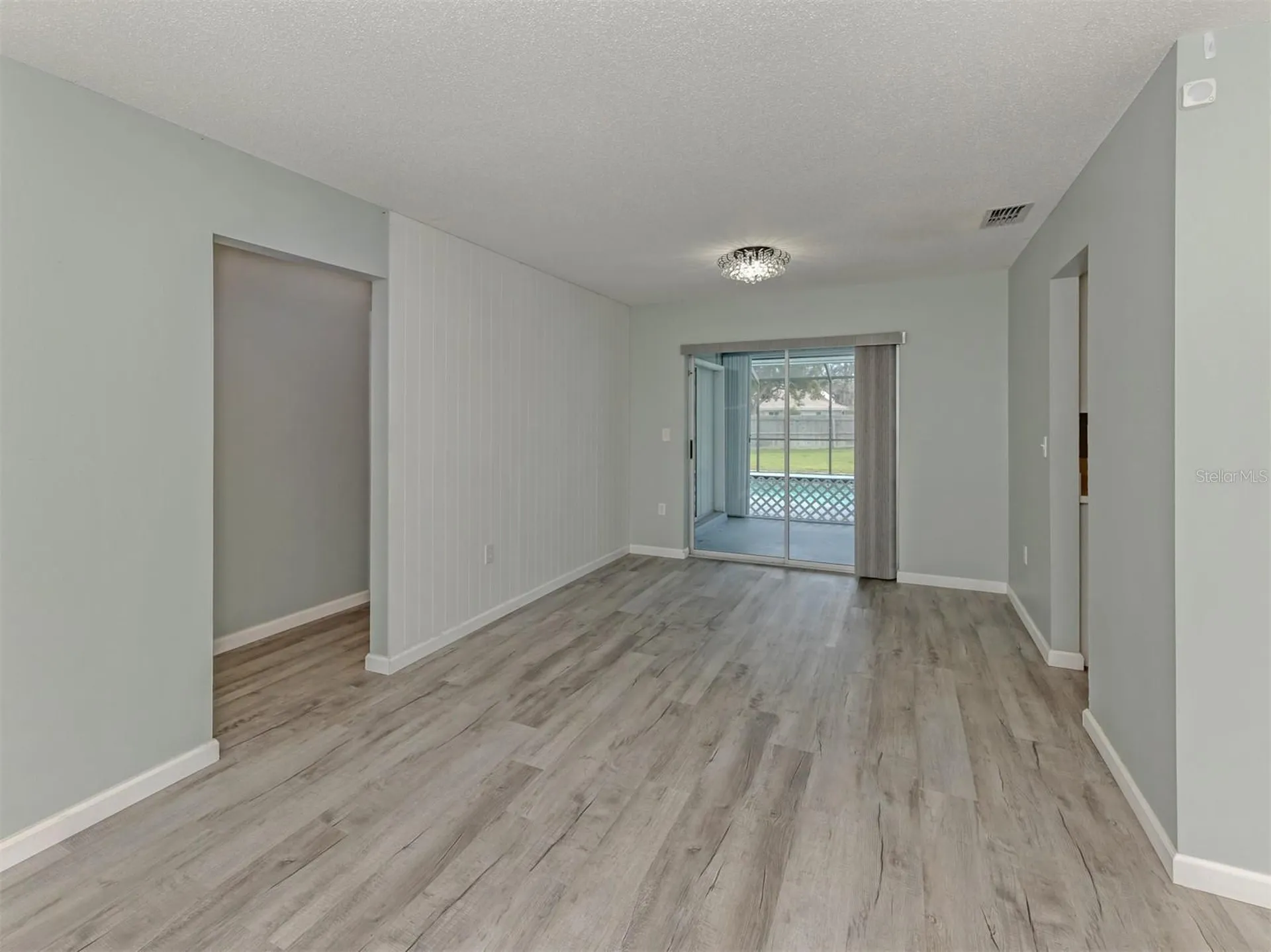 1053 Derian Place Nokomis FL 34275