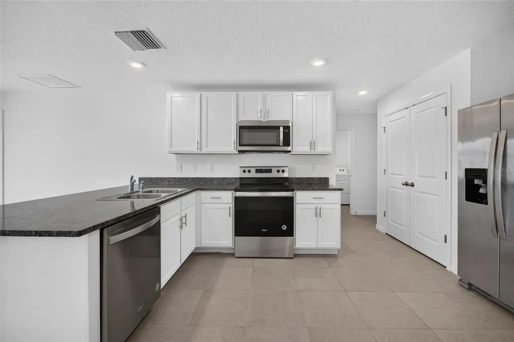 10231 Opaline Sky Court Riverview FL 33578