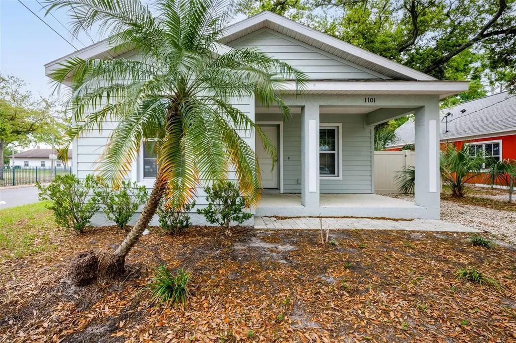 1101 2nd Street W Bradenton FL 34205