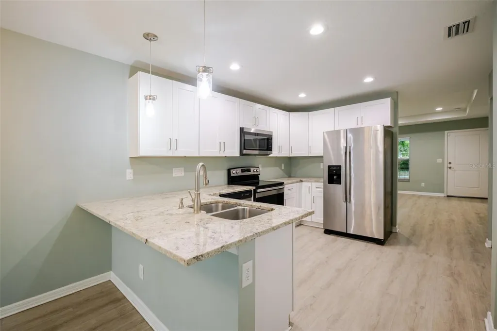 1101 2nd Street W Bradenton FL 34205