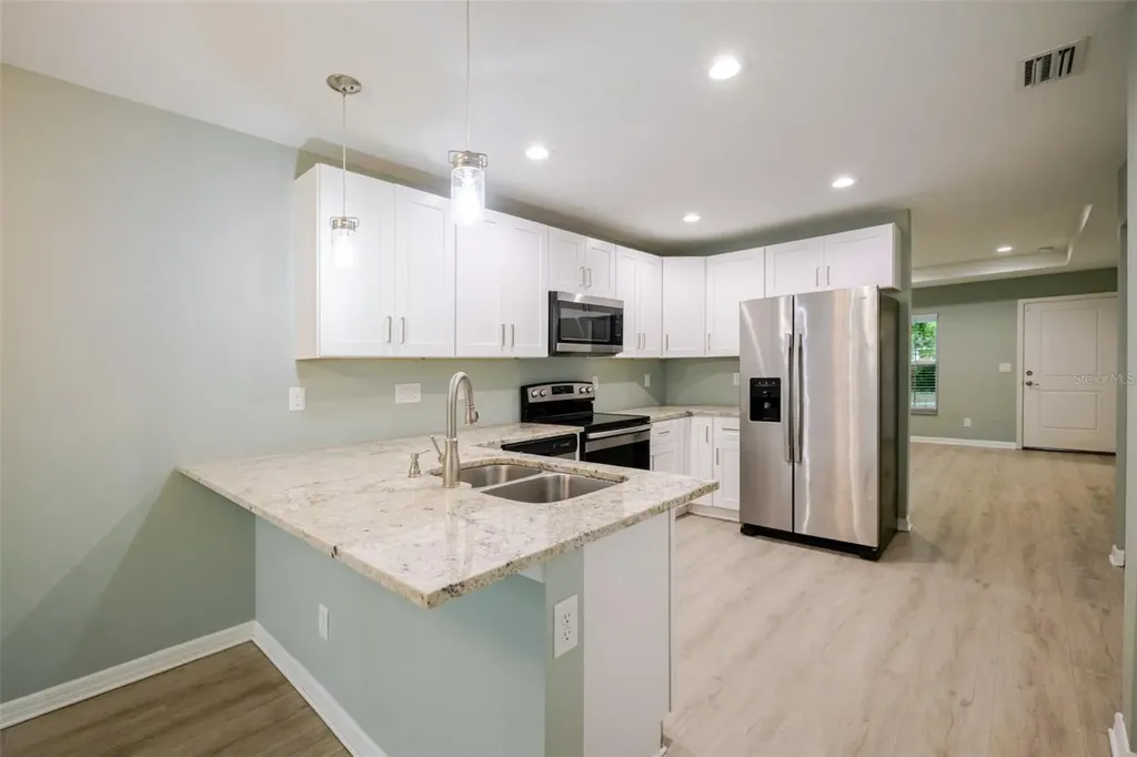 1101 2nd Street W Bradenton FL 34205