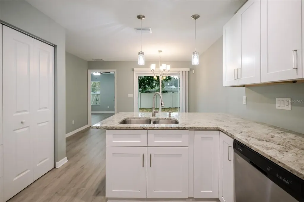 1101 2nd Street W Bradenton FL 34205