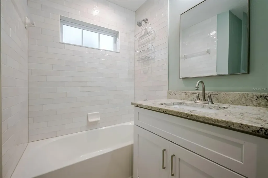 1101 2nd Street W Bradenton FL 34205