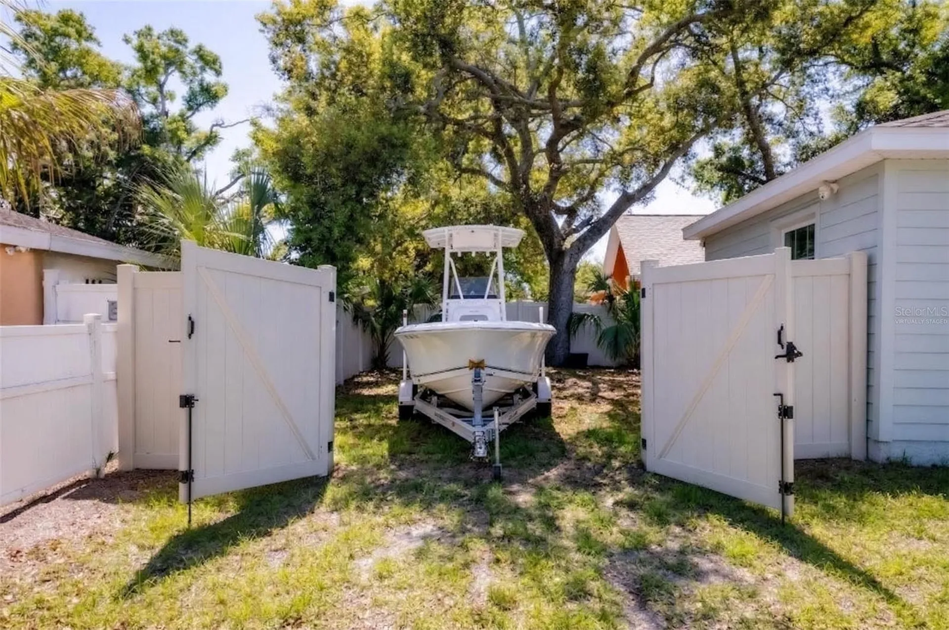 1101 2nd Street W Bradenton FL 34205