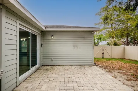 1101 2nd Street W Bradenton FL 34205