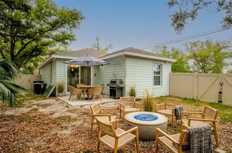1101 2nd Street W Bradenton FL 34205