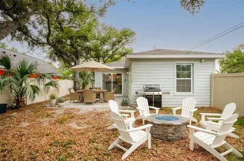 1101 2nd Street W Bradenton FL 34205