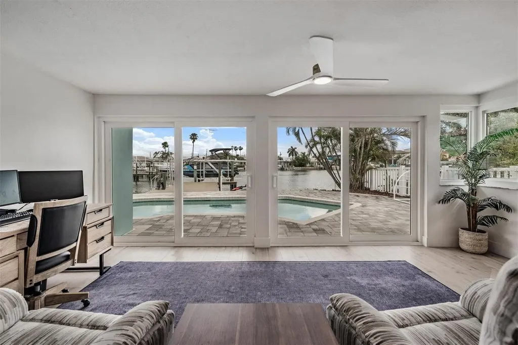 11425 5th Street E Treasure Island FL 33706