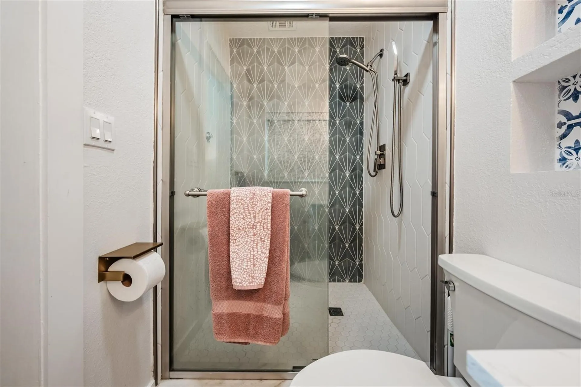 11425 5th Street E Treasure Island FL 33706