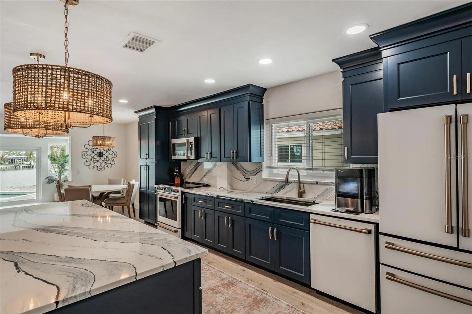 11425 5th Street E Treasure Island FL 33706