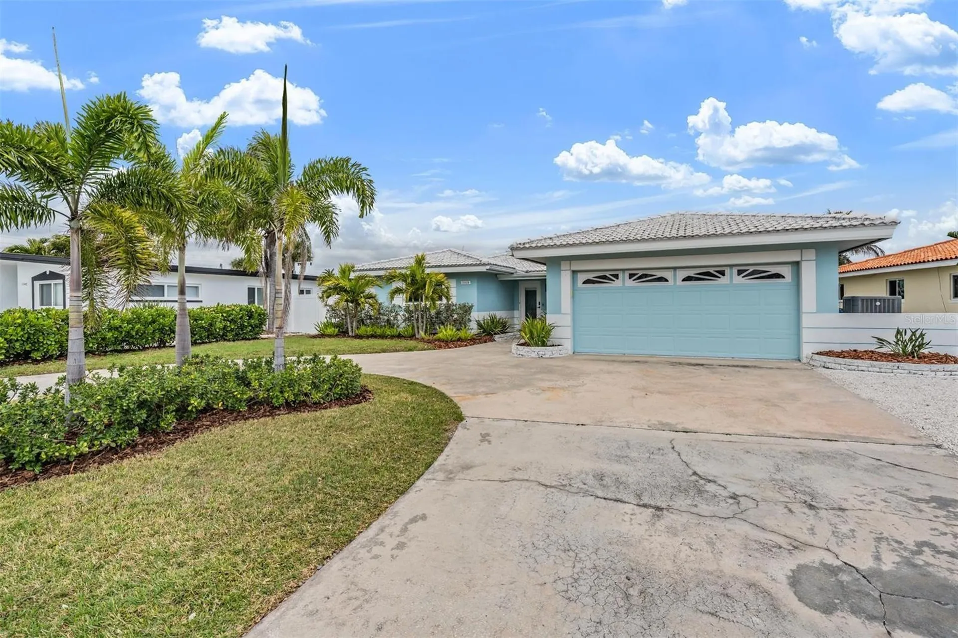 11425 5th Street E Treasure Island FL 33706
