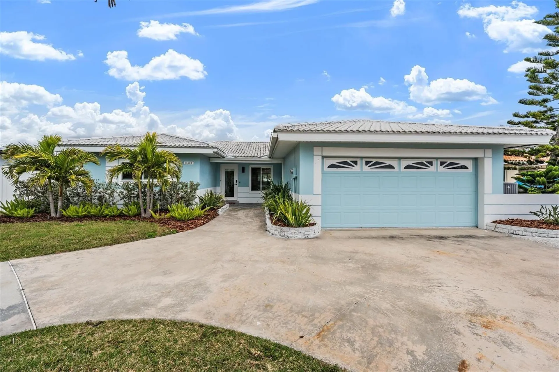 11425 5th Street E Treasure Island FL 33706
