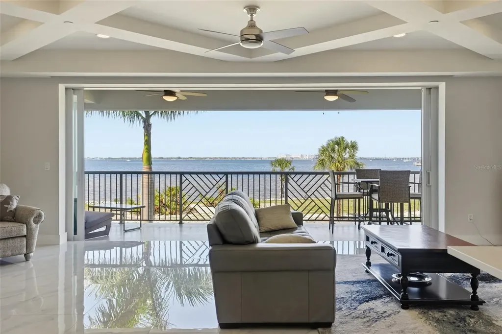 1425 Park Beach Circle Punta Gorda FL 33950