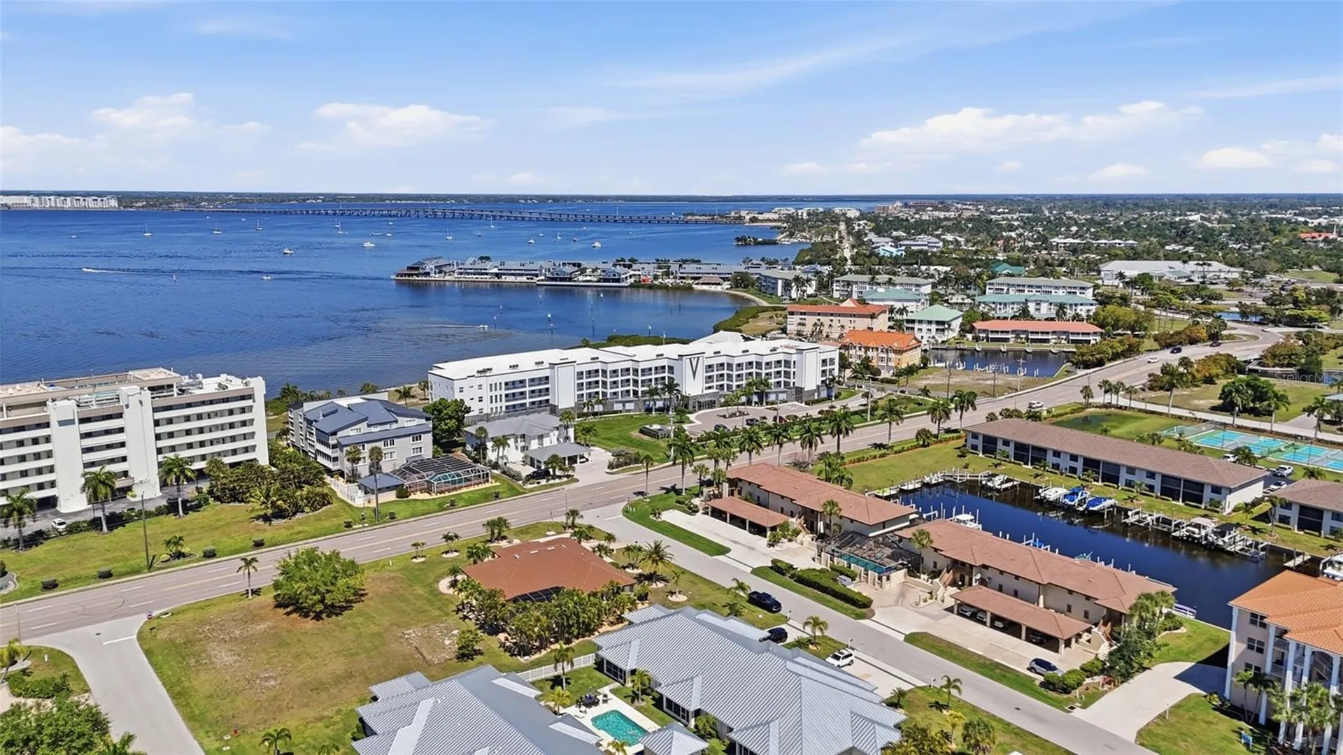 1425 Park Beach Circle Punta Gorda FL 33950