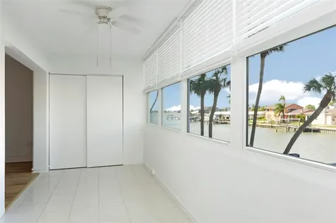 4725 Cove Circle St Petersburg FL 33708