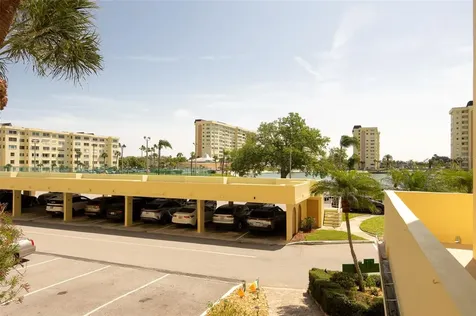 4725 Cove Circle St Petersburg FL 33708
