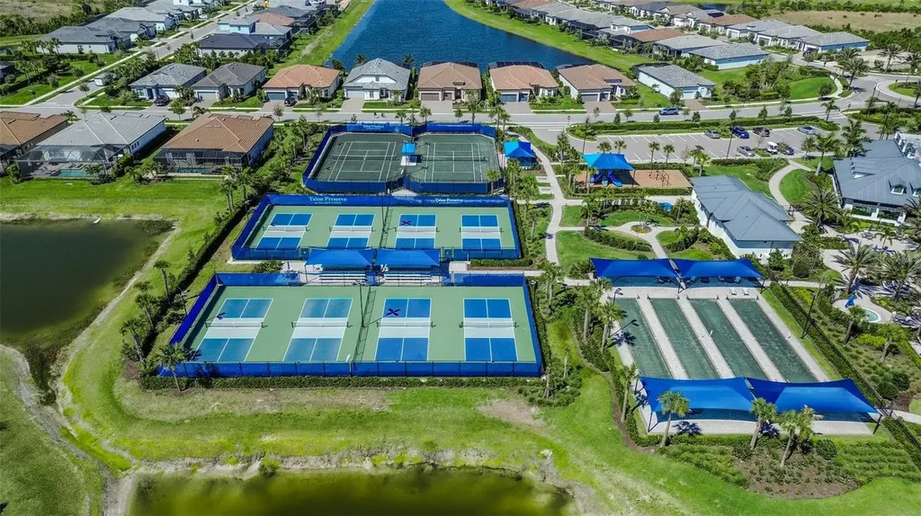 6304 Winding Pine Drive Nokomis FL 34275