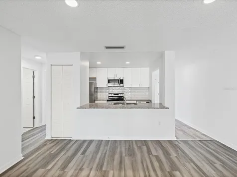 9940 7th Way N St Petersburg FL 33702