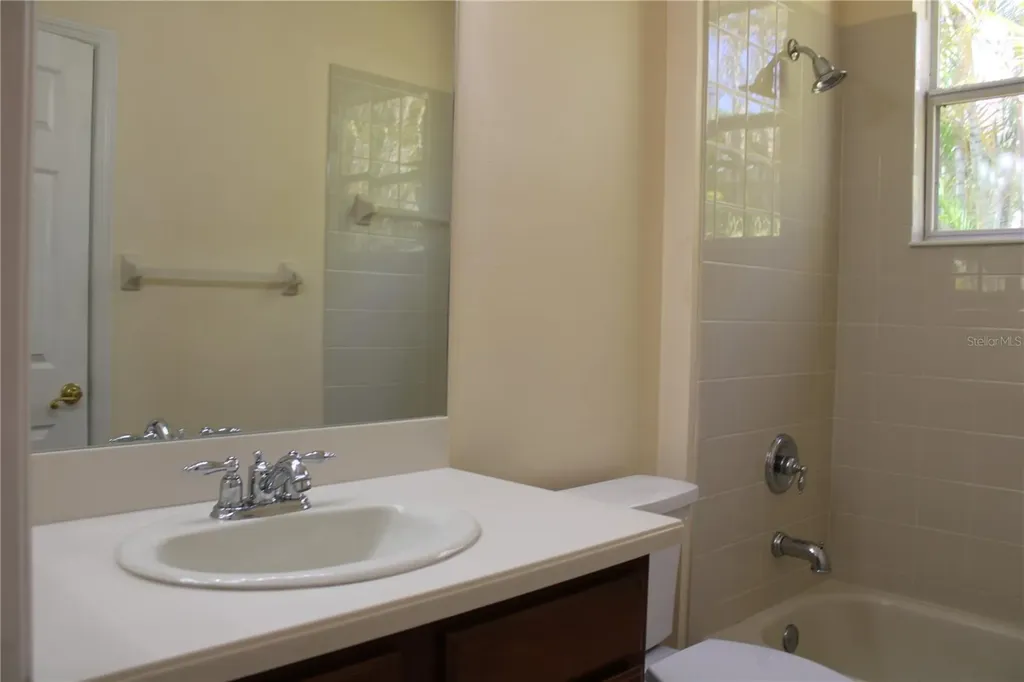 7803 33rd Street E Sarasota FL 34243