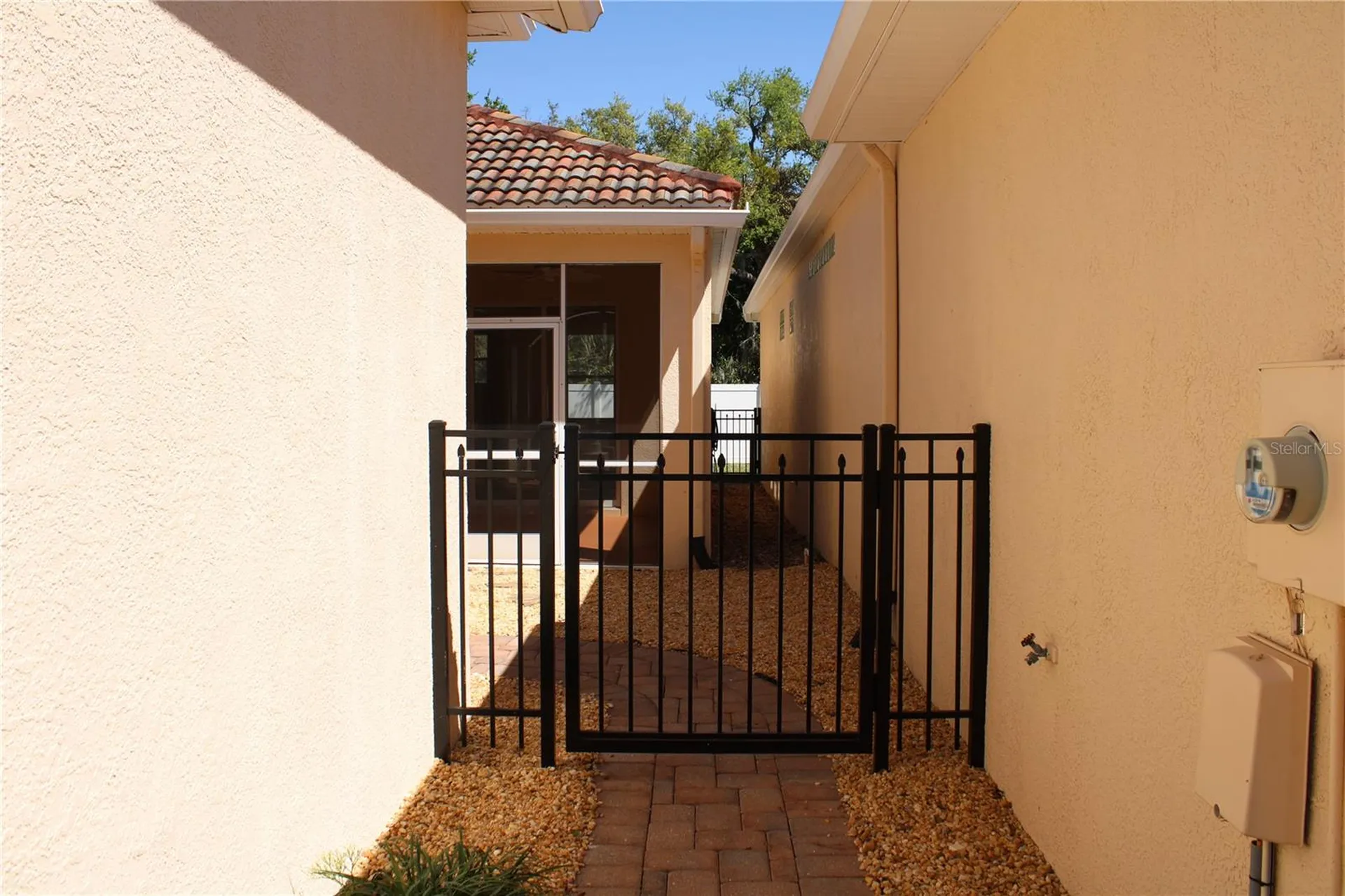 7803 33rd Street E Sarasota FL 34243