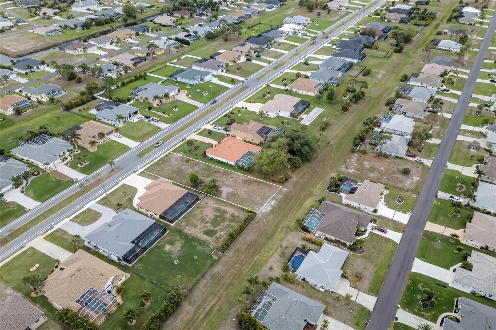 211 Rotonda Boulevard N Rotonda West FL 33947