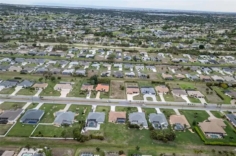 211 Rotonda Boulevard N Rotonda West FL 33947