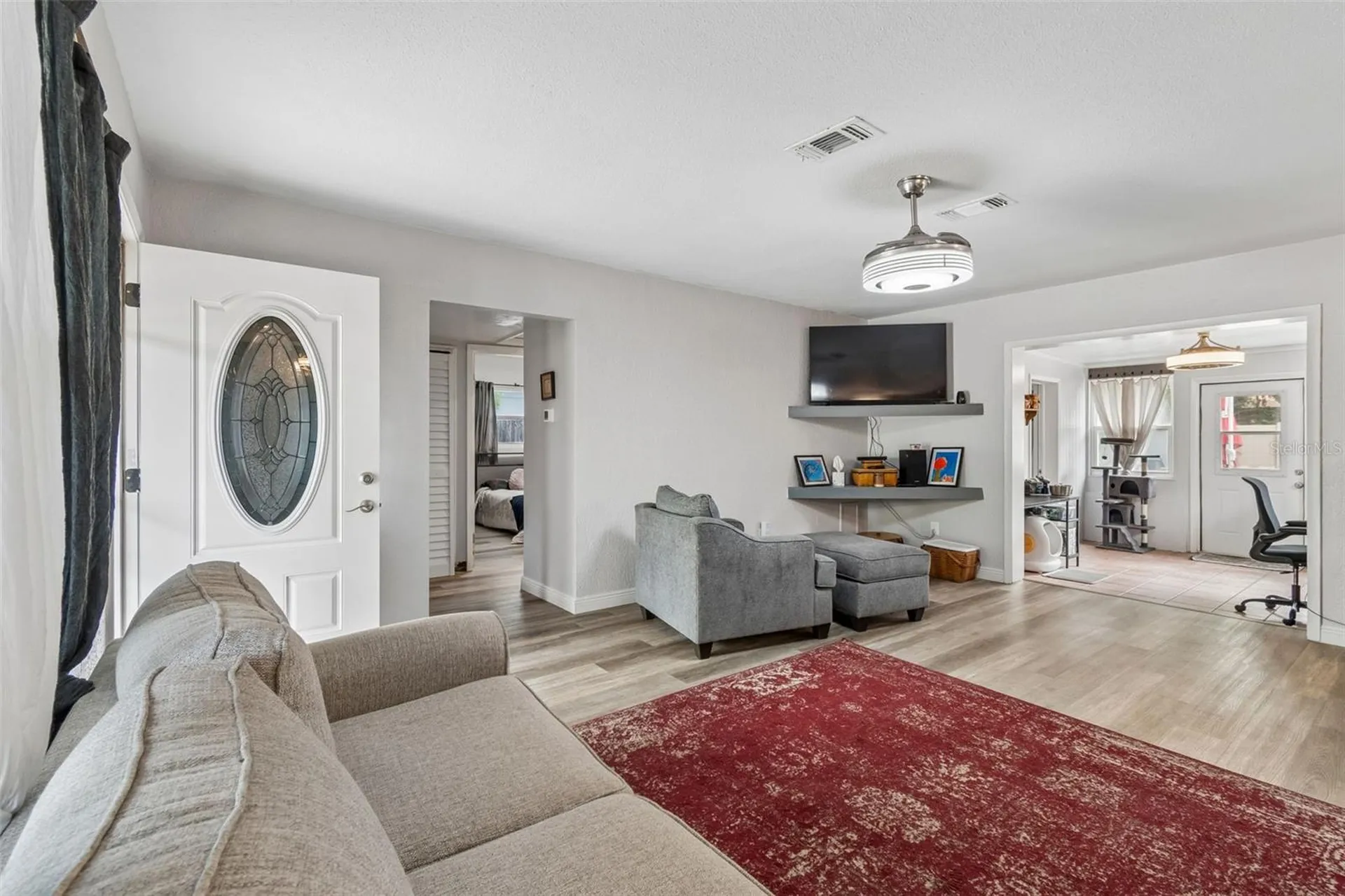 1409 Nelson Avenue Clearwater FL 33755