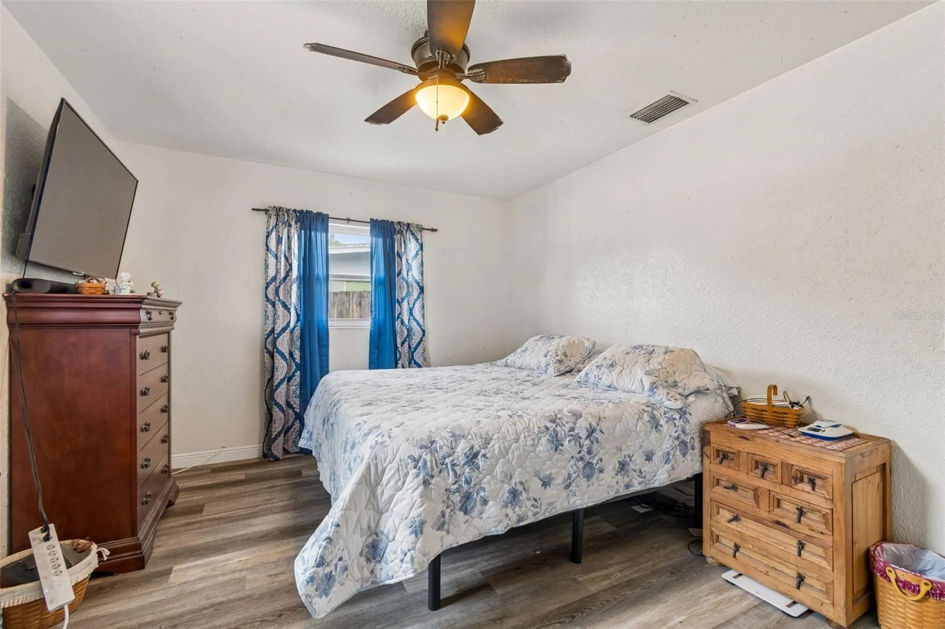 1409 Nelson Avenue Clearwater FL 33755