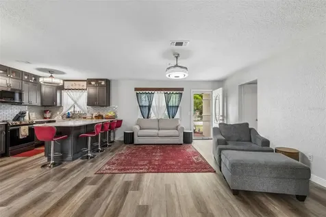 1409 Nelson Avenue Clearwater FL 33755