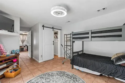 1409 Nelson Avenue Clearwater FL 33755