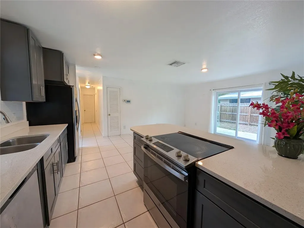 1119 40th Street Sarasota FL 34234