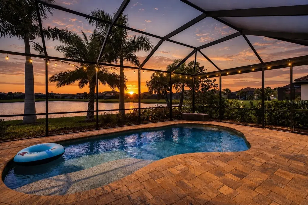 10107 Carnoustie Place Bradenton FL 34211