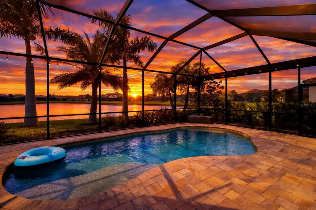 10107 Carnoustie Place Bradenton FL 34211