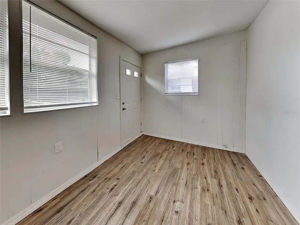 307 S Montgomery Avenue Deland FL 32720