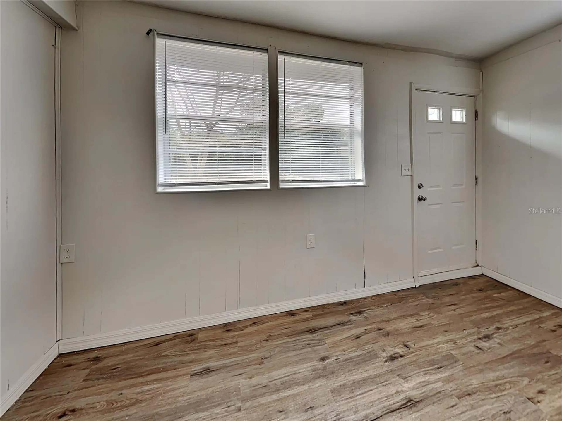 307 S Montgomery Avenue Deland FL 32720