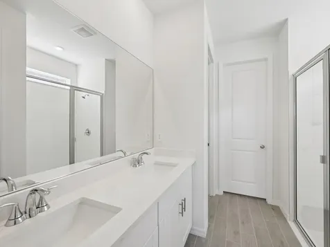 9009 Venetia Court Palmetto FL 34221