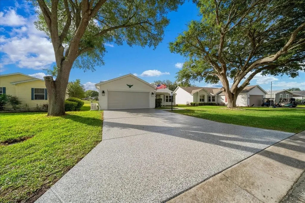 936 Orchid Street Lady Lake FL 32159