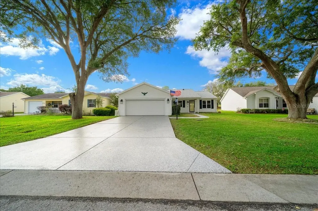 936 Orchid Street Lady Lake FL 32159