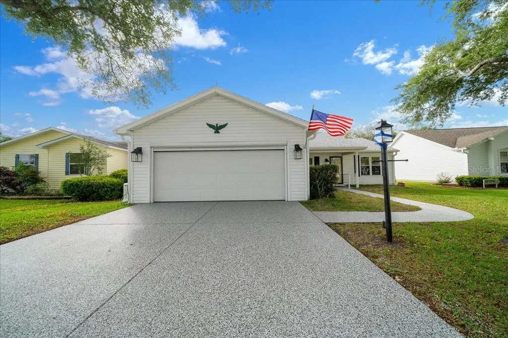 936 Orchid Street Lady Lake FL 32159