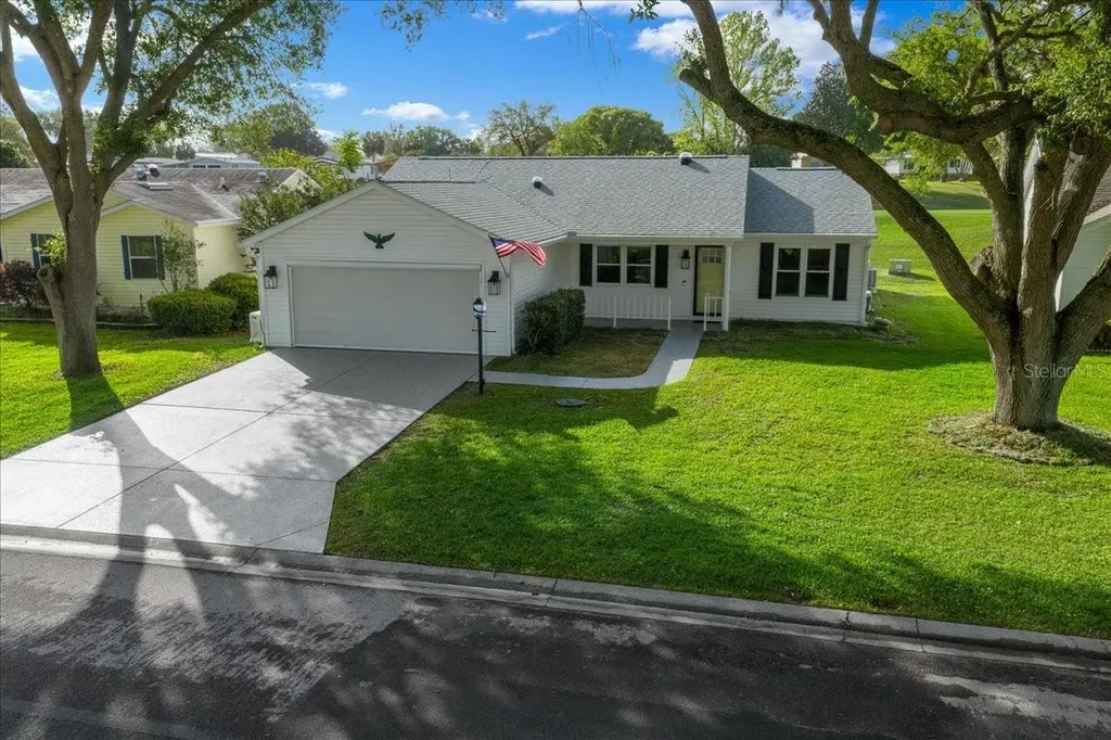 936 Orchid Street Lady Lake FL 32159