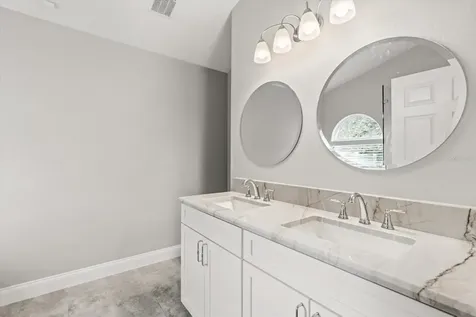 5544 Misty Wood Court Oviedo FL 32765