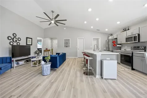 9020 SE 42nd Court Ocala FL 34480
