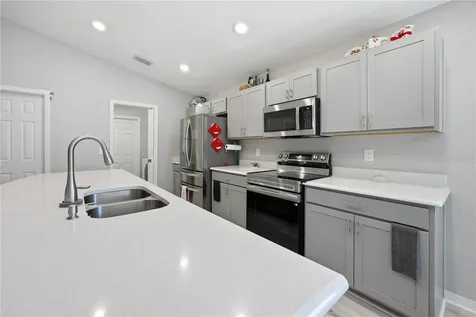 9020 SE 42nd Court Ocala FL 34480