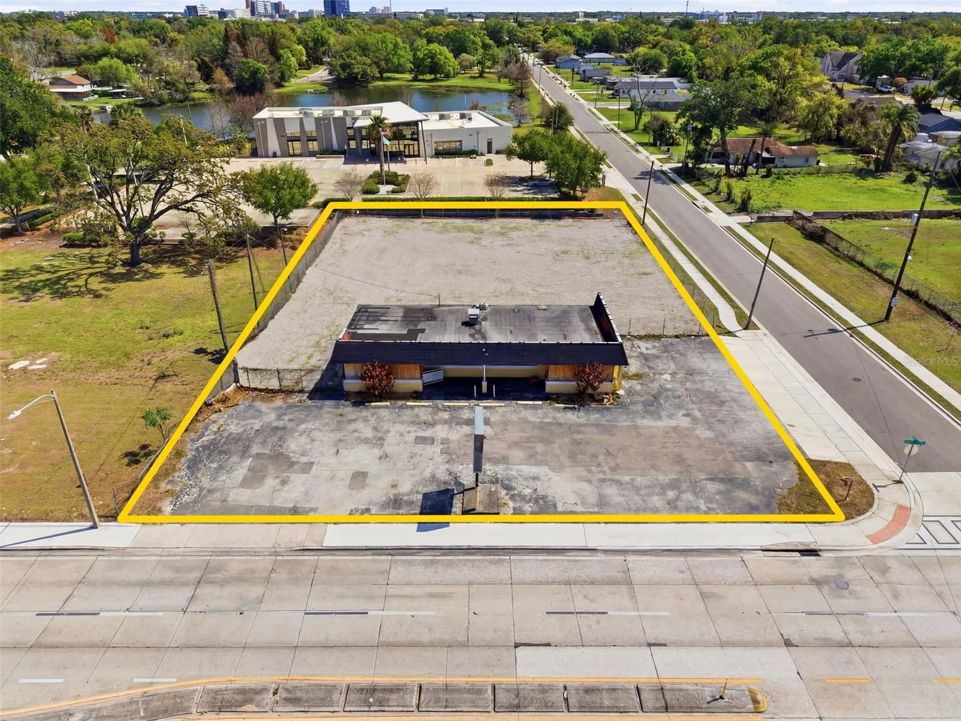 1919 S Orange Blossom Trail Orlando FL 32805