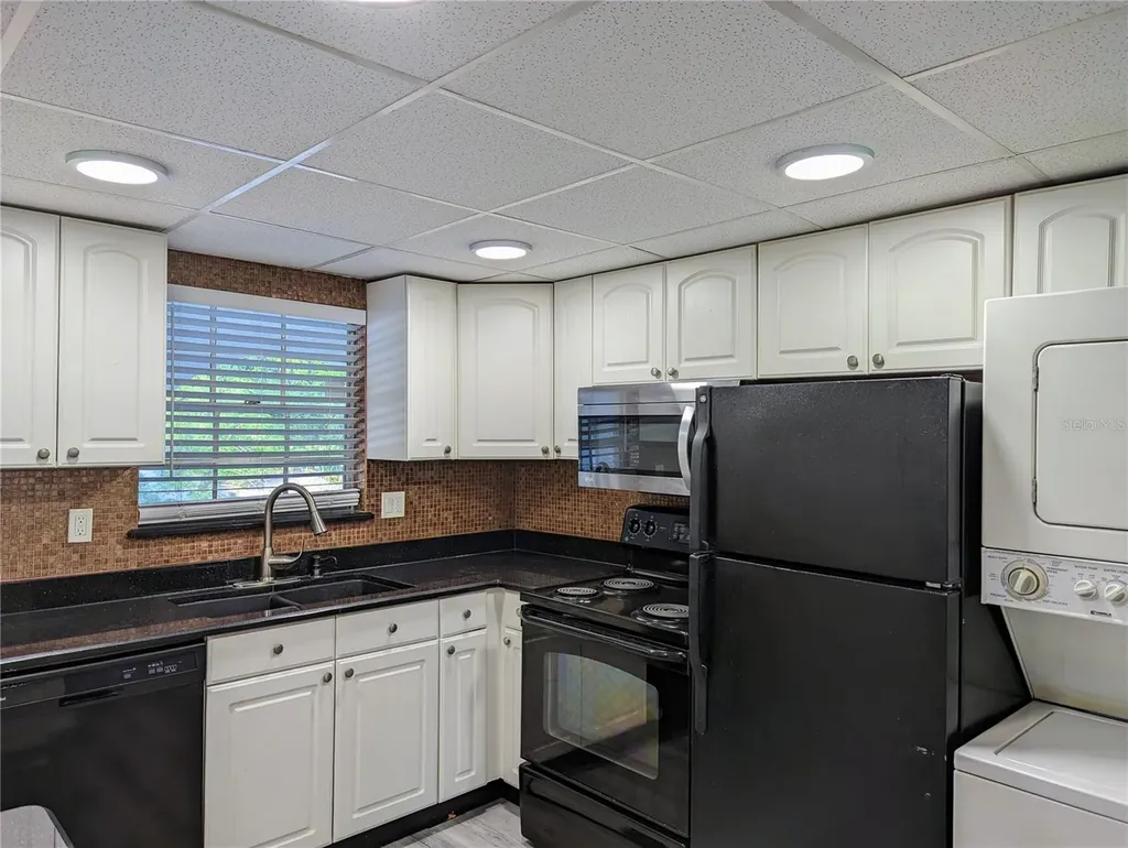 701 Russell Lane Brandon FL 33510