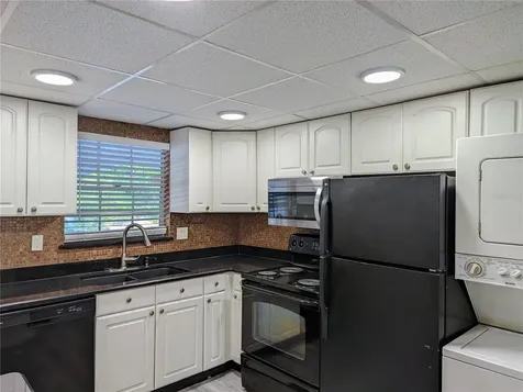 701 Russell Lane Brandon FL 33510
